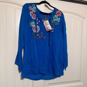 Johnny Was Floral Embroidered Tunic Top NWT